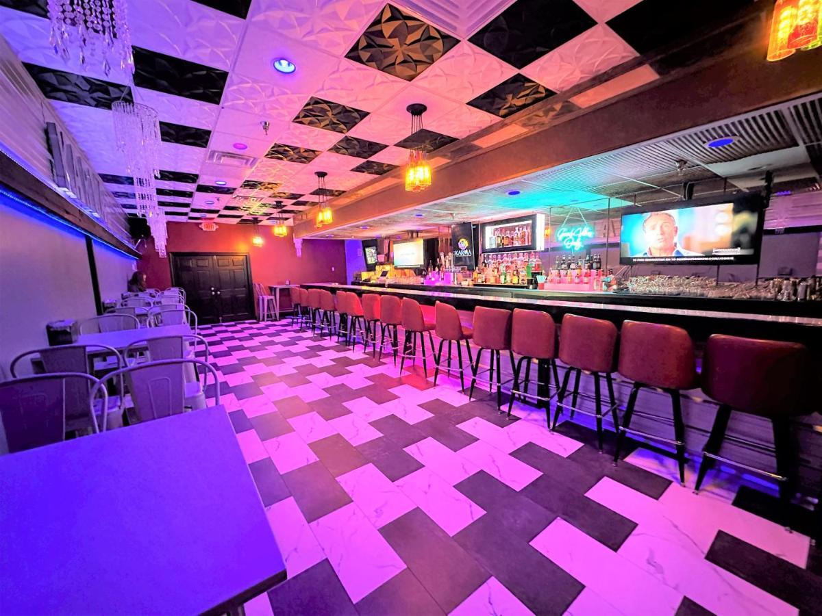 Airport Hotel