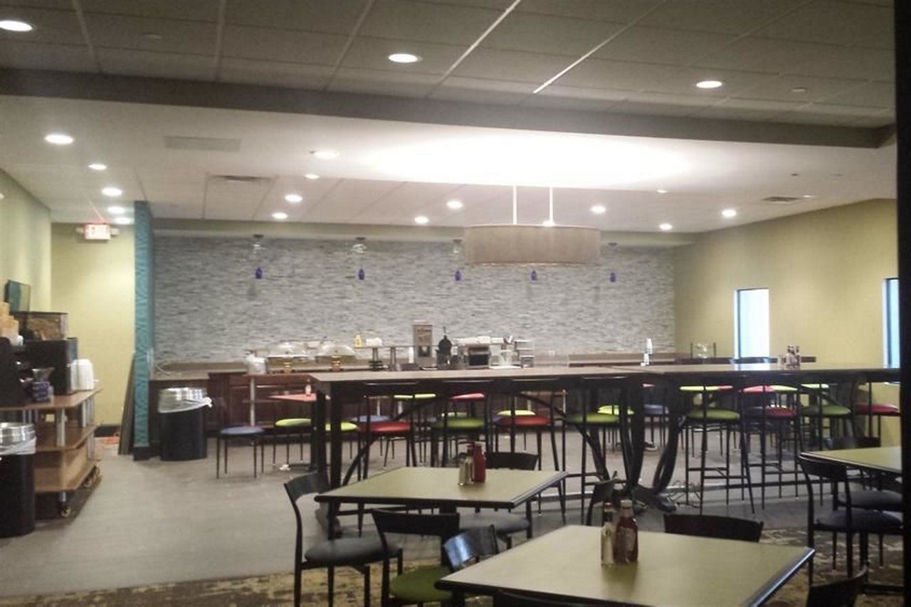 Airport Hotel Albany
