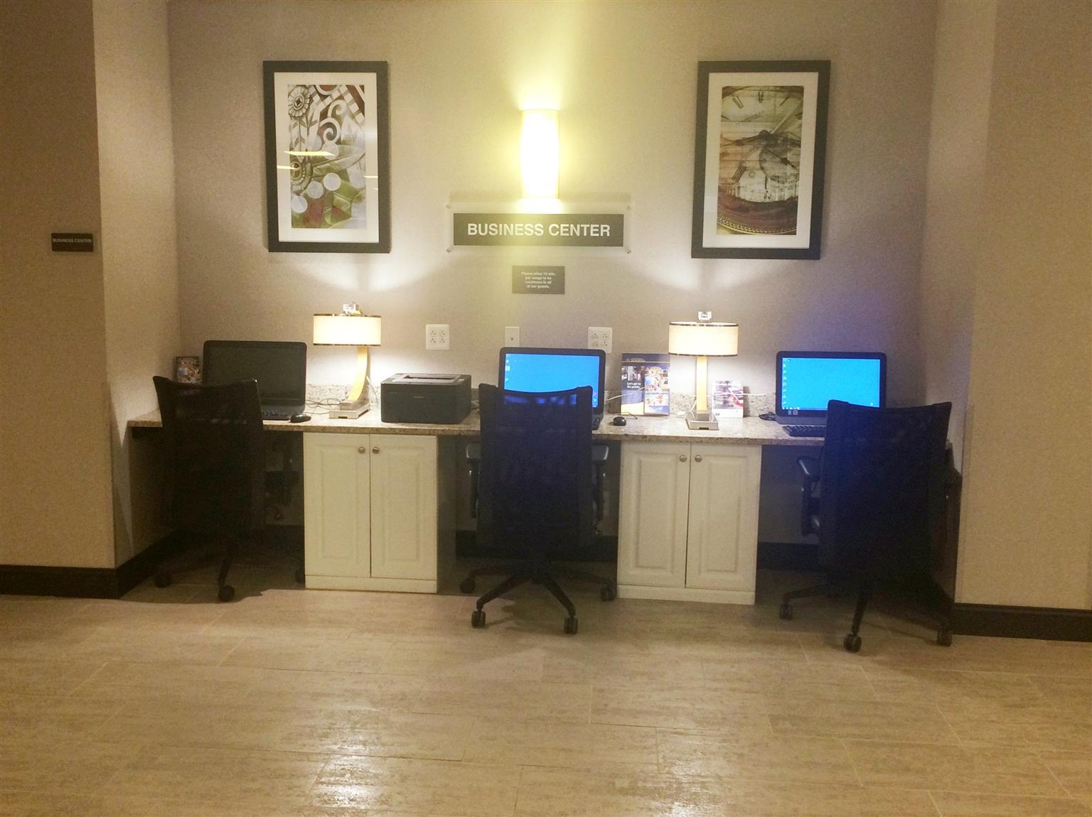 Airport Hotel Albany
